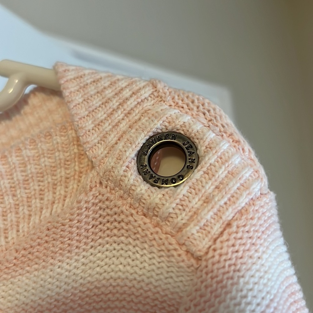 Ralph Lauren 3/4 Sleeve sweater - Picture 4 of 7